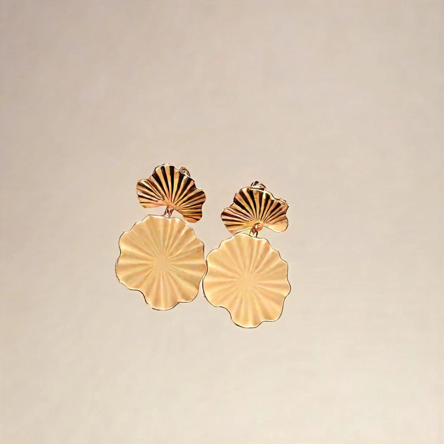 GINKA – Boucles d’Oreilles Pendantes Ginkgo Acier Elégance Simplement