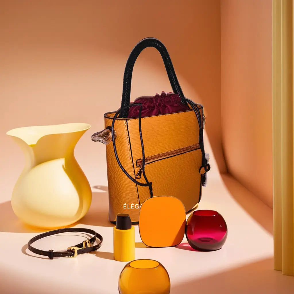 Sac à Main Seau Tom et Eva Elégance Simplement_sac à main seau_sac à main moutarde_sac à main Tom et Eva sacs originales sac a main original sac femme sac main grand sac a main femme sac tendance femme grand sac à main sacs tendance femme sacs à mains femmes sacs à main femme sacs pour femme sac pour femmes sac tendance sacs a main sac a main pour femme acheter un sac femme sac sac à main magasin elegancesimplement.com magasin de sacs à main site de sac sac de femme sac a mode