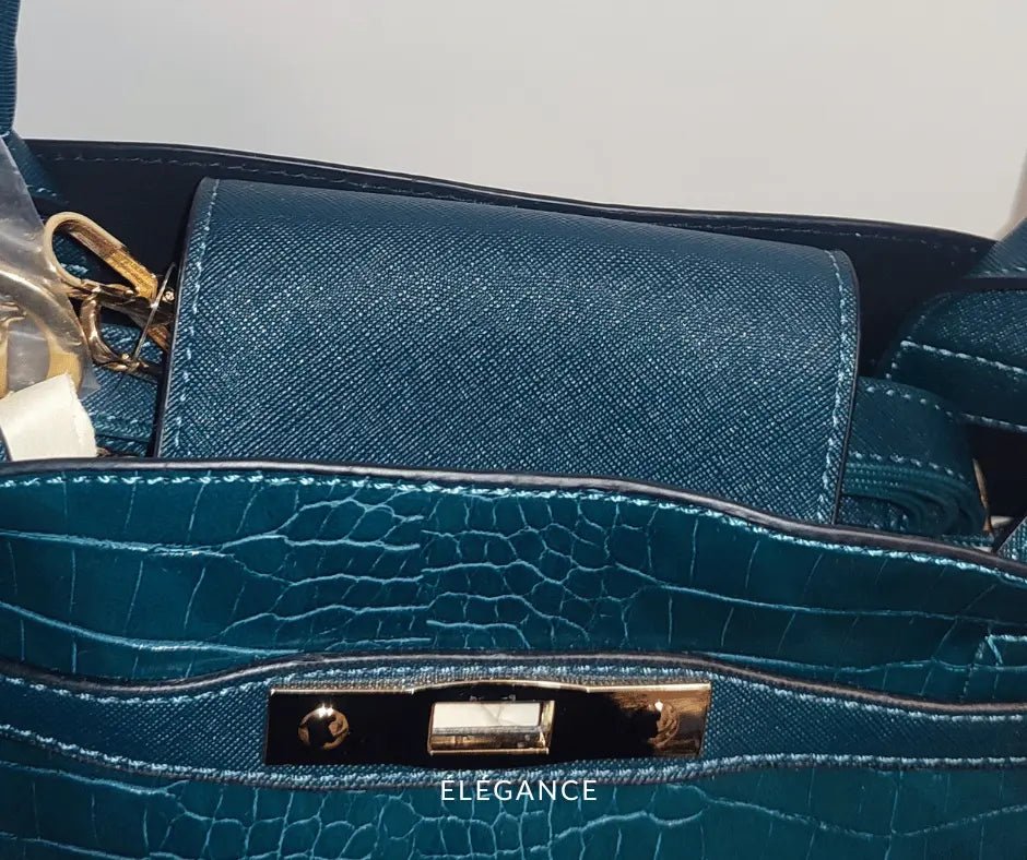 sac à main Manoukian, sac à main femme noir, sac à main bleu canard, sac à main avec bandoulière amovible, sac à main élégant et pratique, sac à main tendance 2024, sac à main prix réduit, sac à main mode femme, sac à main synthétique, sac femme porté main, sac à bandoulière réglable femme, sac à main soldé, sac à main compartiment zippé