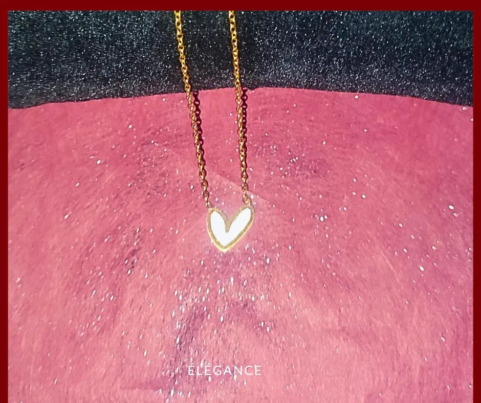 Bijou femme élégant : collier cœur doré en acier inoxydable.