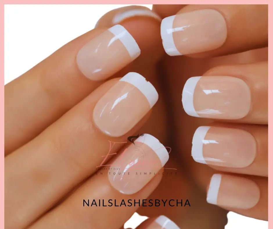 Ongles french manucure-faux ongles sans colle-ongle carré-faux ongles french carré-Elégance