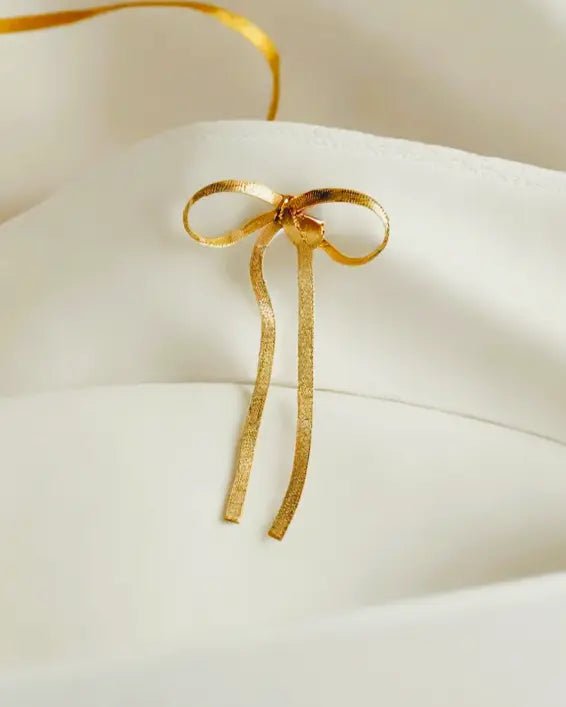 Accessoire cheveux tendance : Ajoutez une touche de glamour à vos cheveux avec cet accessoire mode par elegance bijoux