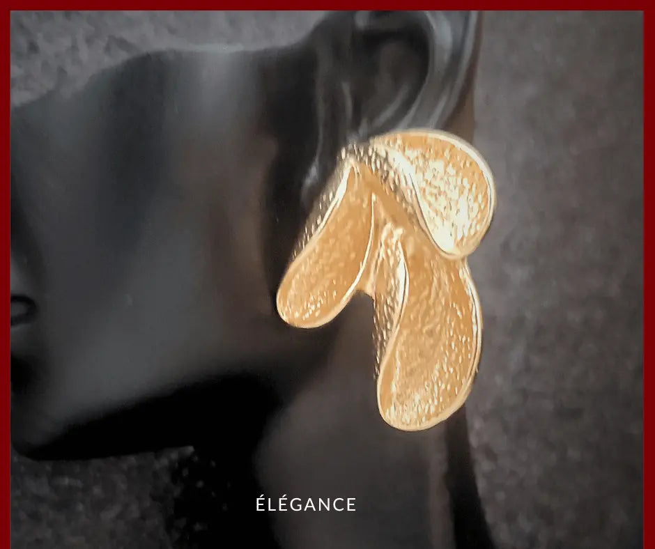 boucles d'oreilles originales boucles d'oreilles bijou femme boucles d'oreilles dorées boucles d'oreilles tendance boucle d'oreille fantaisie boucles d'oreilles feuille boucles d'oreilles design boucles d'oreilles nature