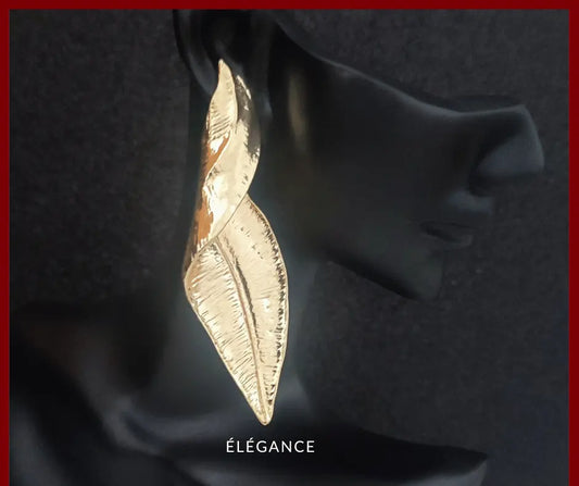boucles d'oreilles originales boucles d'oreilles bijou femme boucles d'oreille dorées boucles d'oreilles tendance boucle d'oreille vintage boucle d'oreille oversize boucles d'oreille feuille grosse boucles d'oreille élégance bijoux elegance simplement_elegance bijoux_élégance bijoux_elegance simplement
