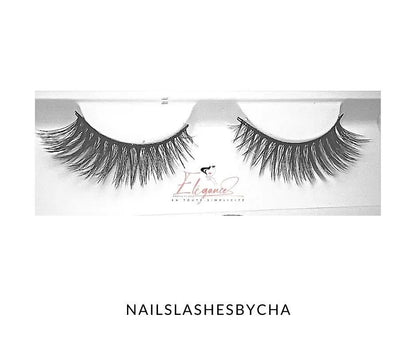 Faux cils 3D Foxy eyes-Faux cils longs- cils longs-regard de biche-maquillage yeux-beauté du reguardnails lashes by Cha