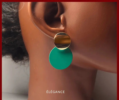 Bijoux femme – boucles pendantes rondes dorées et vertes élégantes et résistantes