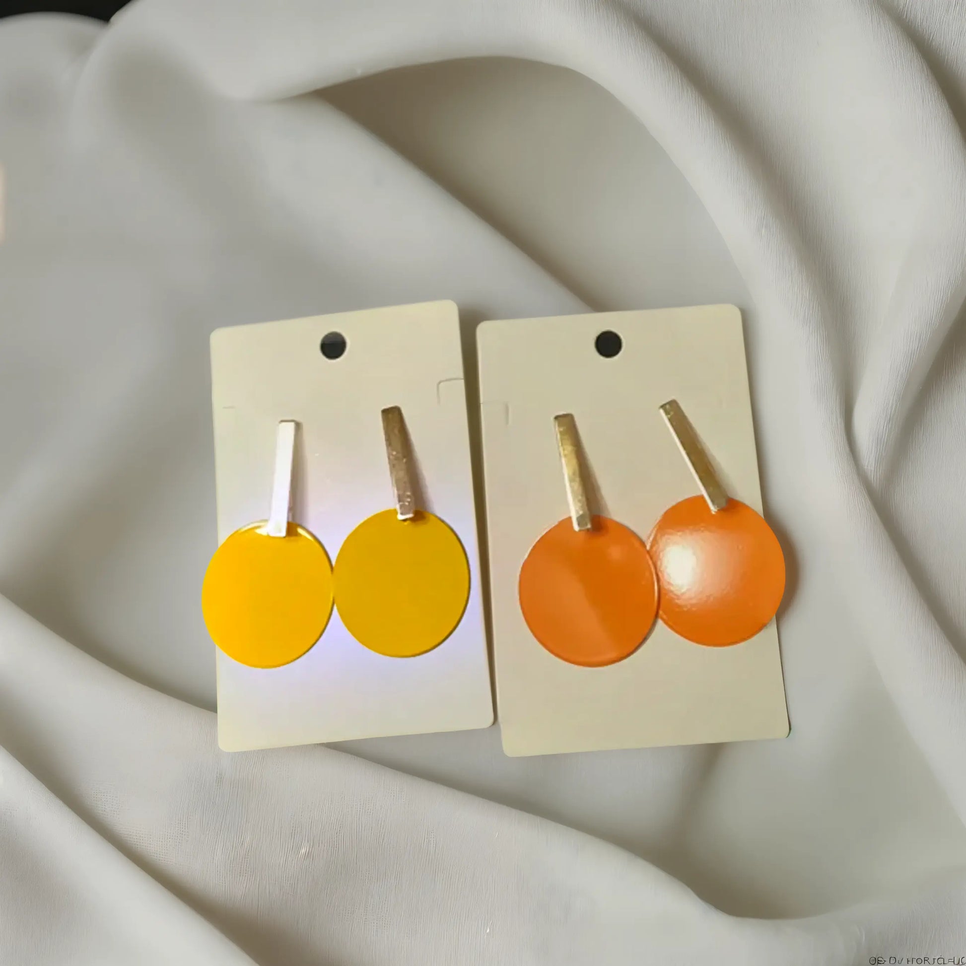 Boucles d'Oreilles Pendantes Rondes vibrantes Elégance Simplement