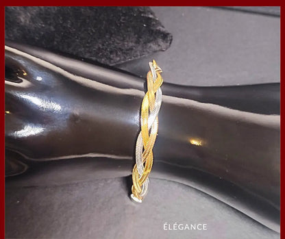Bracelet en acier inoxydable tricolore avec chaîne de serpent, un accessoire élégant pour homme et femme.
