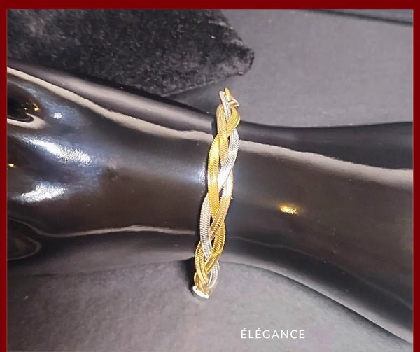Bracelet en acier inoxydable tricolore avec chaîne de serpent, un accessoire élégant pour homme et femme.