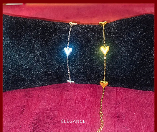 Bracelet en acier inoxydable doré avec motif zigzag et cœurs, bijou tendance pour femme.
