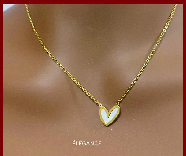 Collier cœur en acier inoxydable doré, parfait pour un cadeau de Saint-Valentin.