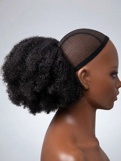 Postiche queue de cheval afro Sérah – extension cheveux crépus 4B-4C, élastique sécurisé, look naturel et élégant.