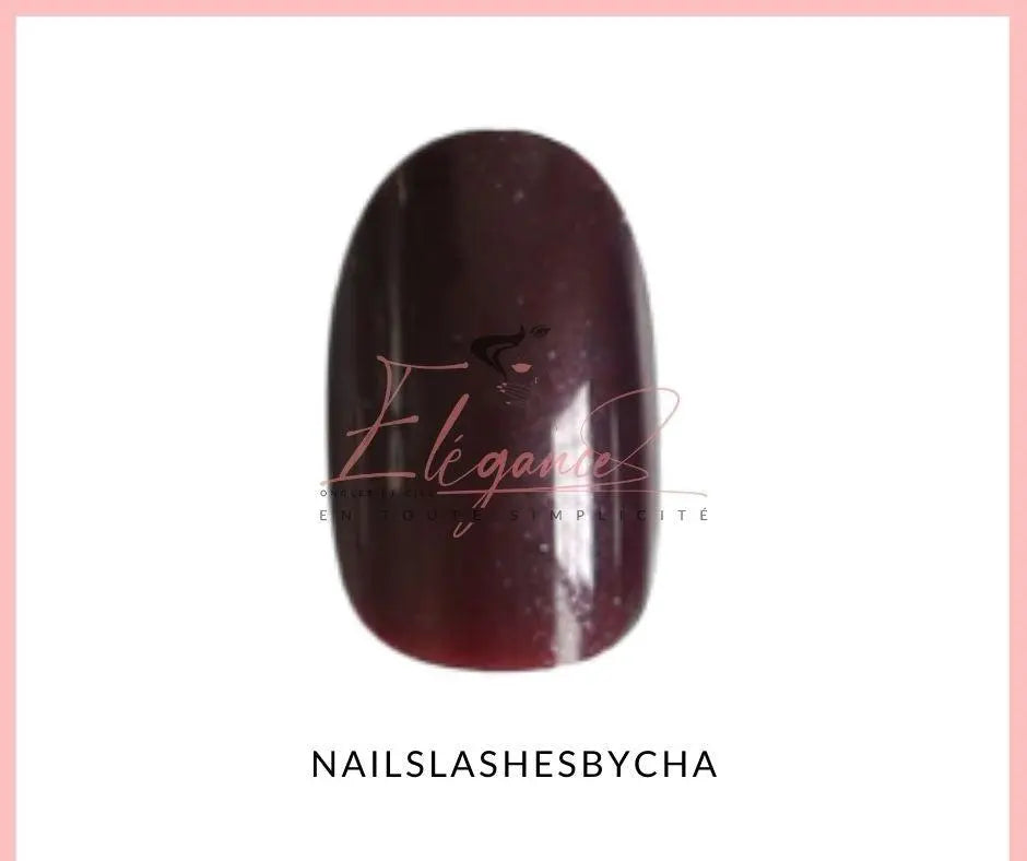 Kit faux ongles rond courts press on nails ongle marron NAILSLASHESBYCHA faux ongles réutilisables